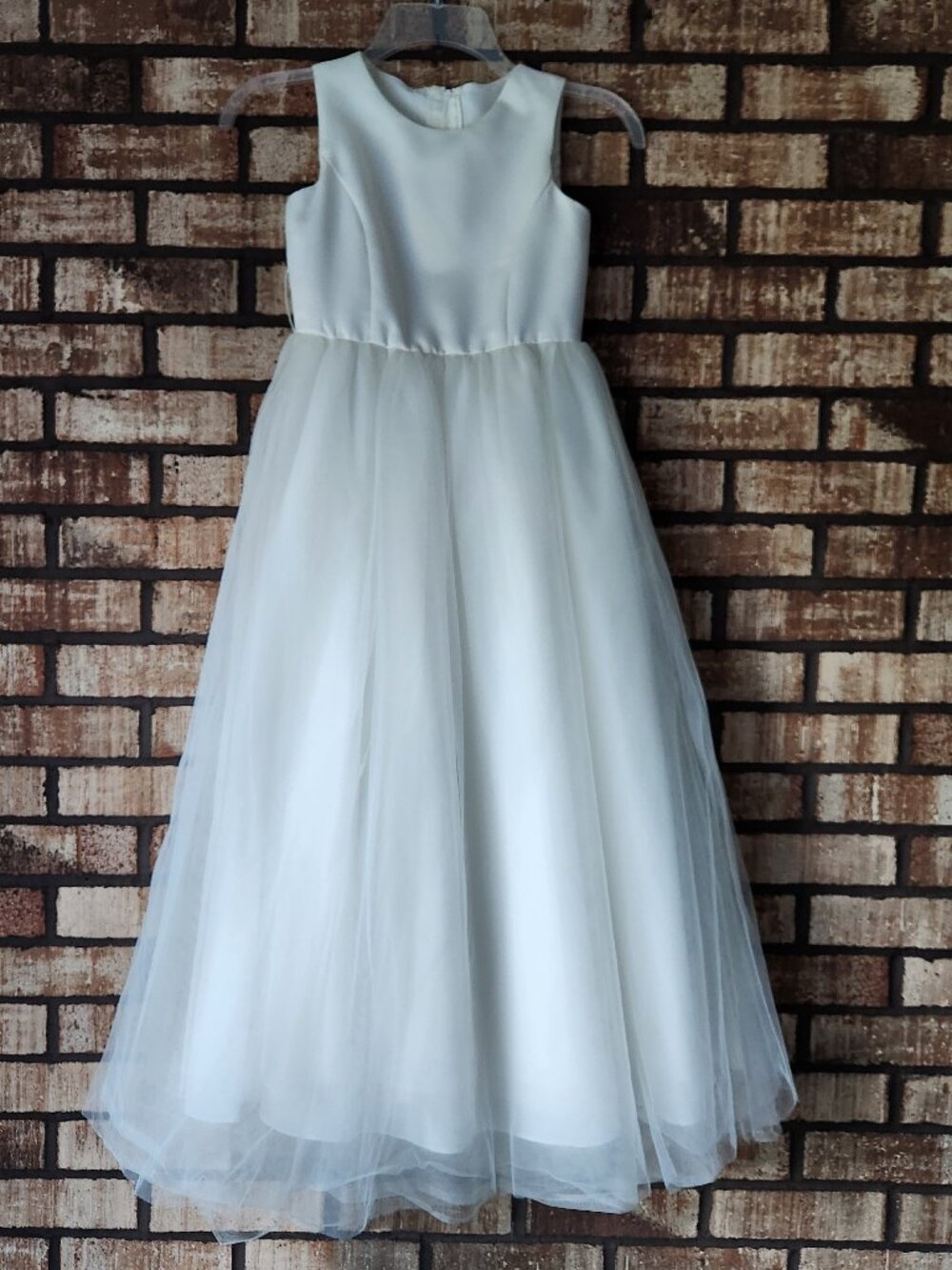 David's Bridal Flowergirl Dress Ivory Tulle Sleeveless Size 7